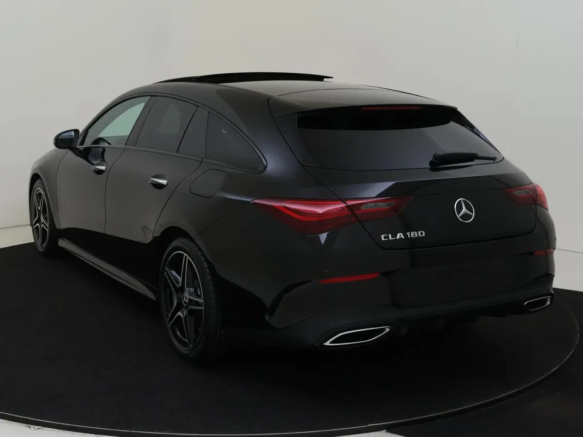 180 Star Edition AMG LIMITED / Nightpakket / Panoramaschuifdak / Smartphone-integratie / Dodehoekassistent / DISTRONIC/ Multibeam