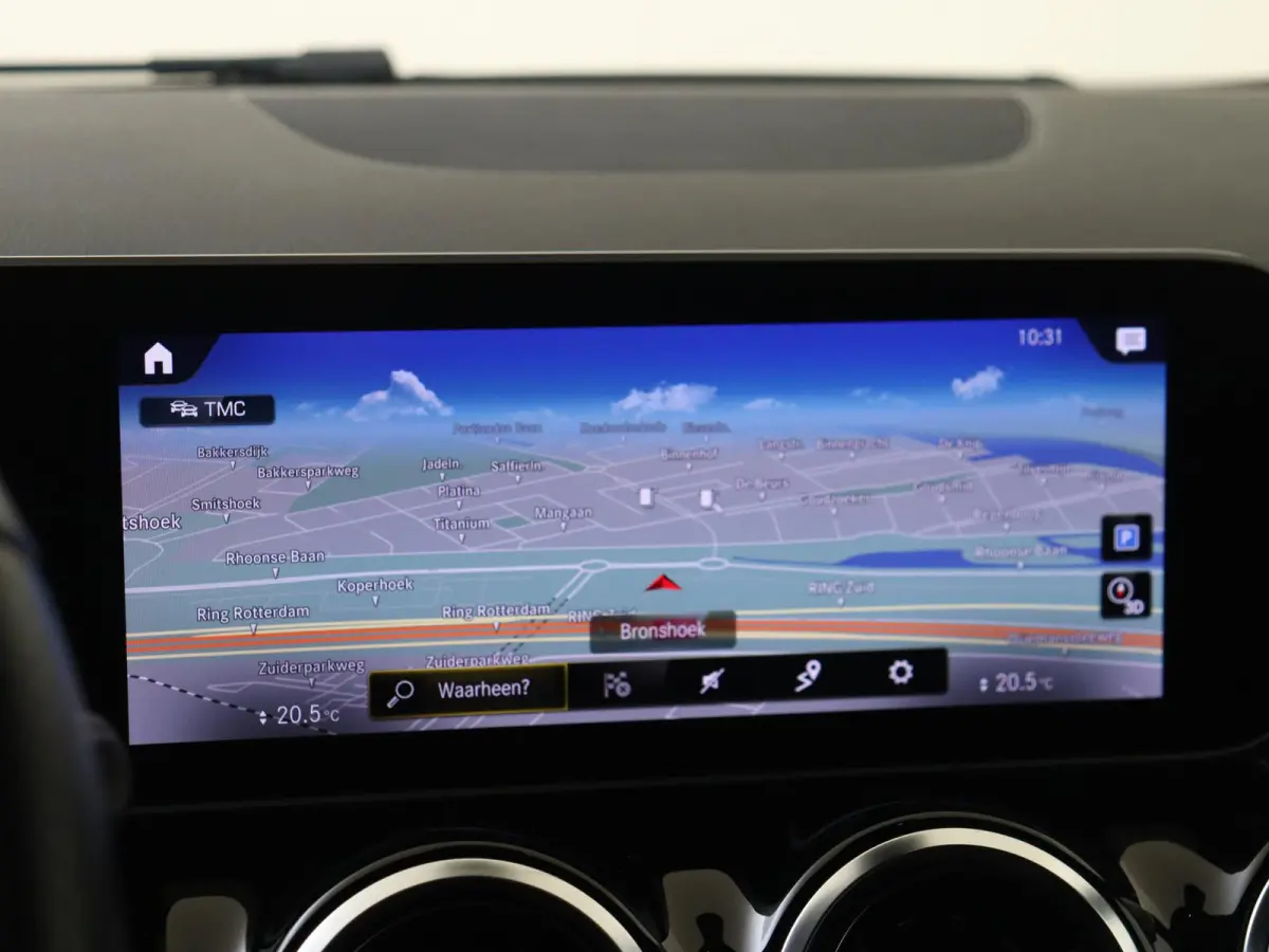 180 Business Solution AMG Automaat / Parkeercamera / Navi / Elektr. Spiegels / Elektr. Kofferklep /