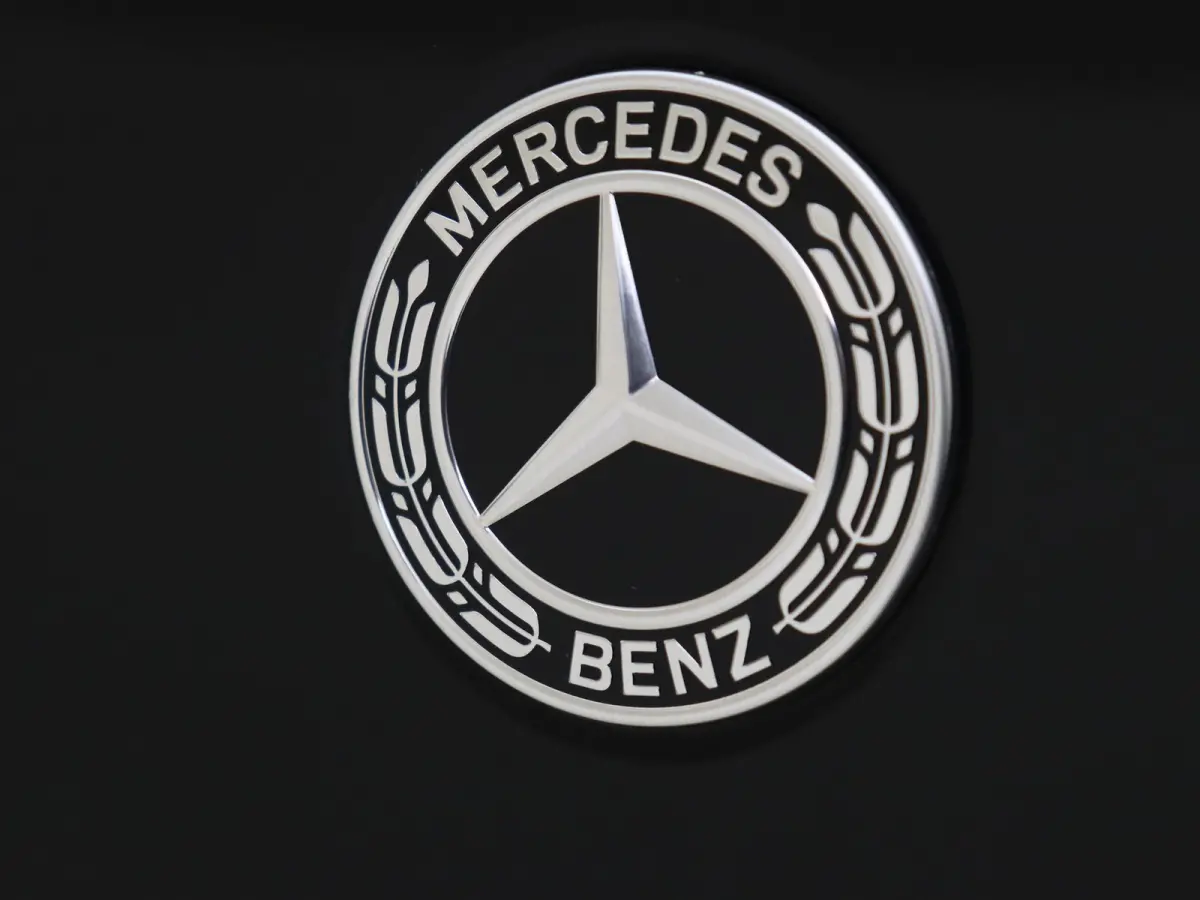 180 Business Solution AMG Automaat / Parkeercamera / Navi / Elektr. Spiegels / Elektr. Kofferklep /