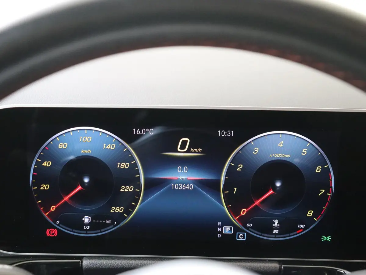 180 Business Solution AMG Automaat / Parkeercamera / Navi / Elektr. Spiegels / Elektr. Kofferklep /