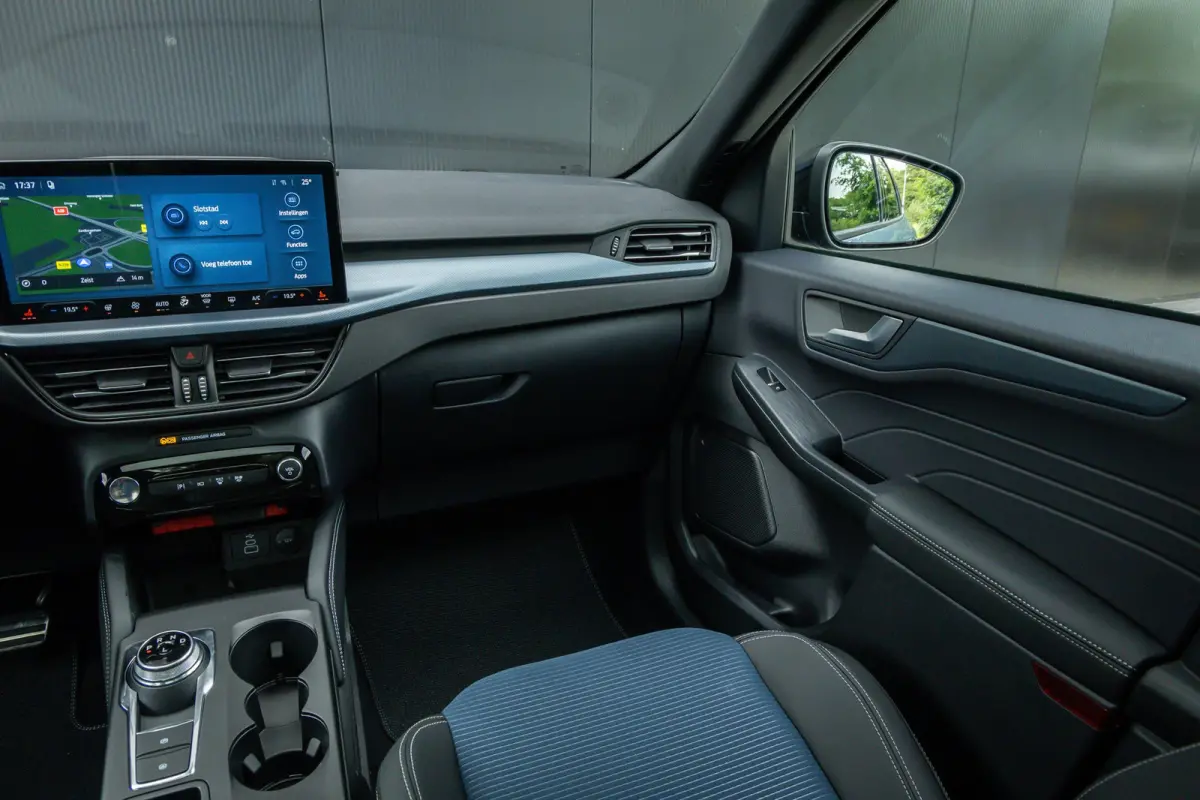 2.5 PHEV BlueCruise Edition | ST-line X | Panoramadak | Trekhaak | Matrix LED