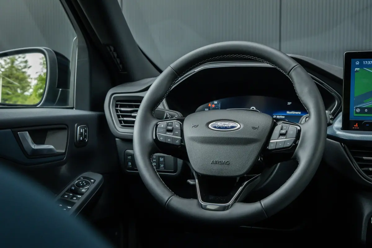 2.5 PHEV BlueCruise Edition | ST-line X | Panoramadak | Trekhaak | Matrix LED