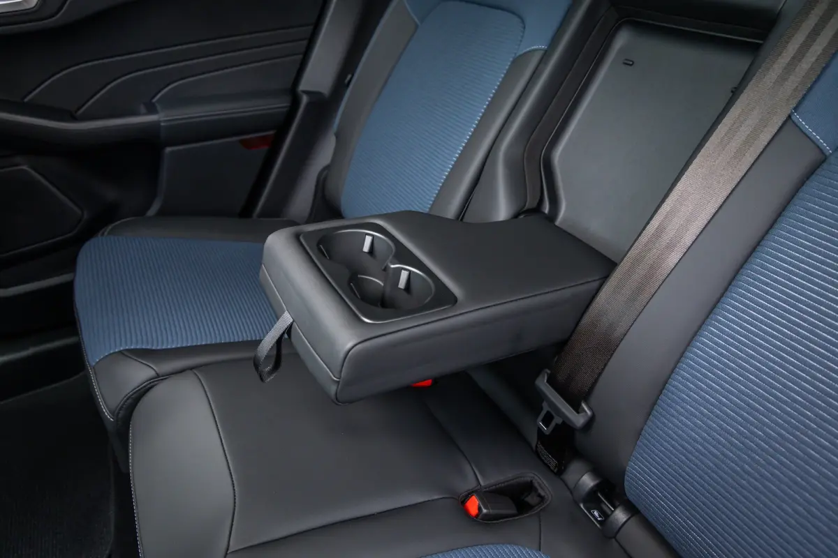 2.5 PHEV BlueCruise Edition | ST-line X | Panoramadak | Trekhaak | Matrix LED