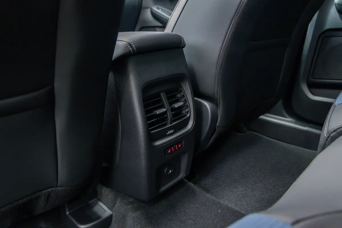 2.5 PHEV BlueCruise Edition | ST-line X | Panoramadak | Trekhaak | Matrix LED