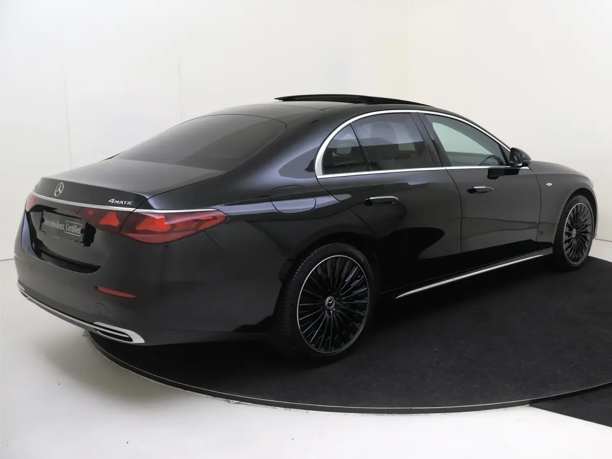 400 e 4MATIC Exclusive Line / Panoramadak/ AIRMATIC/ Achterasbesturing/ Burmester 4D/ 20 inch/ Beige leder