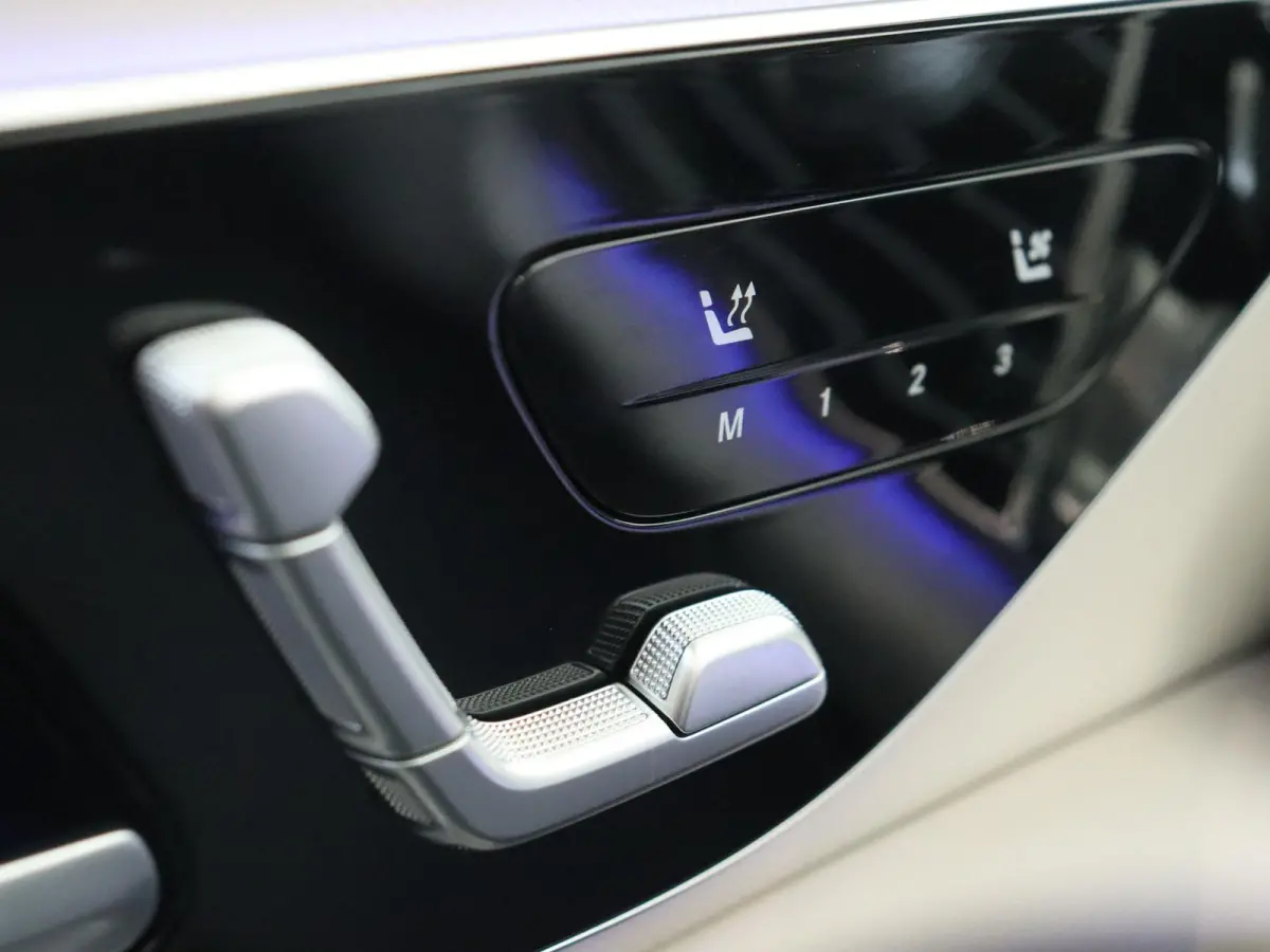 400 e 4MATIC Exclusive Line / Panoramadak/ AIRMATIC/ Achterasbesturing/ Burmester 4D/ 20 inch/ Beige leder
