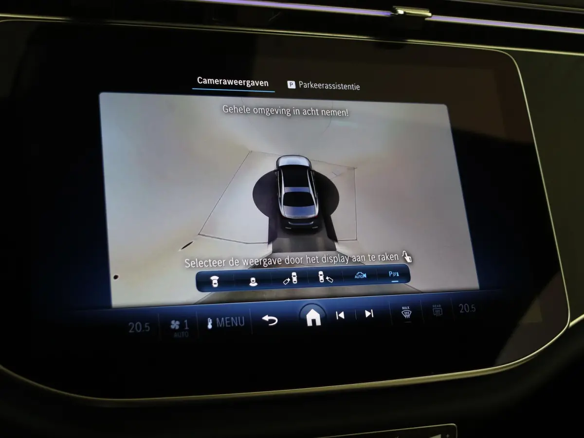 300 e Luxury Line /Memory stoelen /360 Camera /Keyless go /Augmented reality
