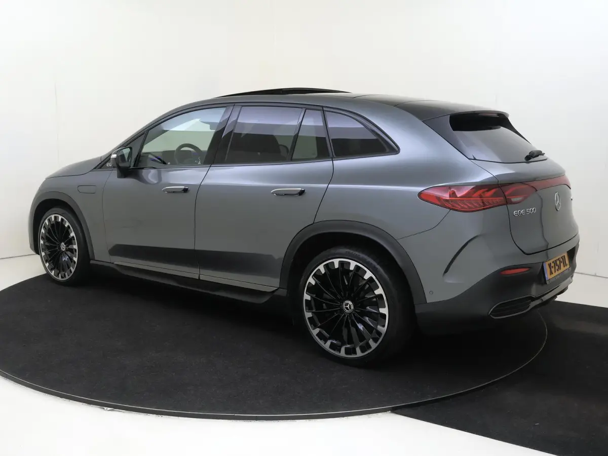 500 4Matic AMG Line 91 kWh Panoramadak / Burmester / Luchtvering / Memory Seats / 360 Camera / Night / Distronic / Head-up /
