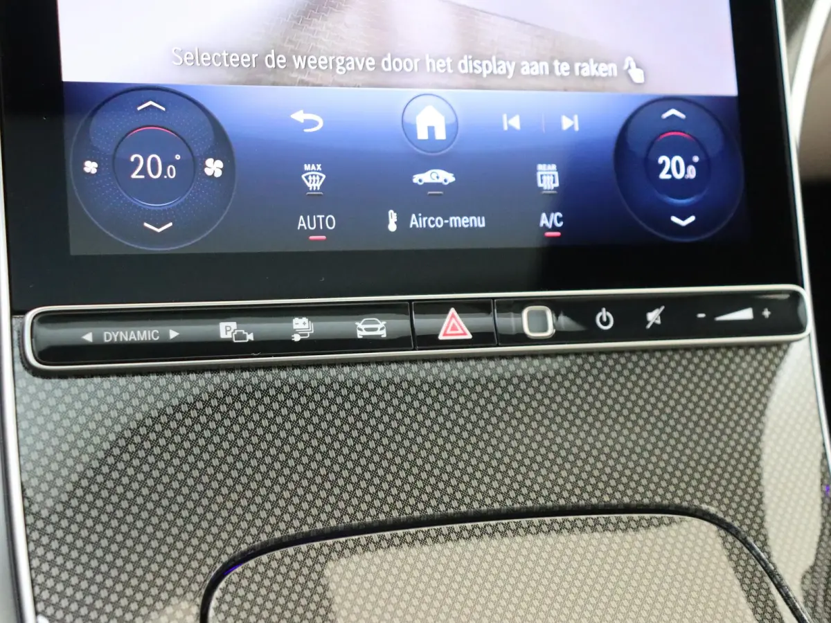 300 e AMG Line / Premium Plus/ Burmester/ Head Up/ Stoelverwarming- & Ventilatie/ Panoramadak/ 19 inch/ Beige interieur