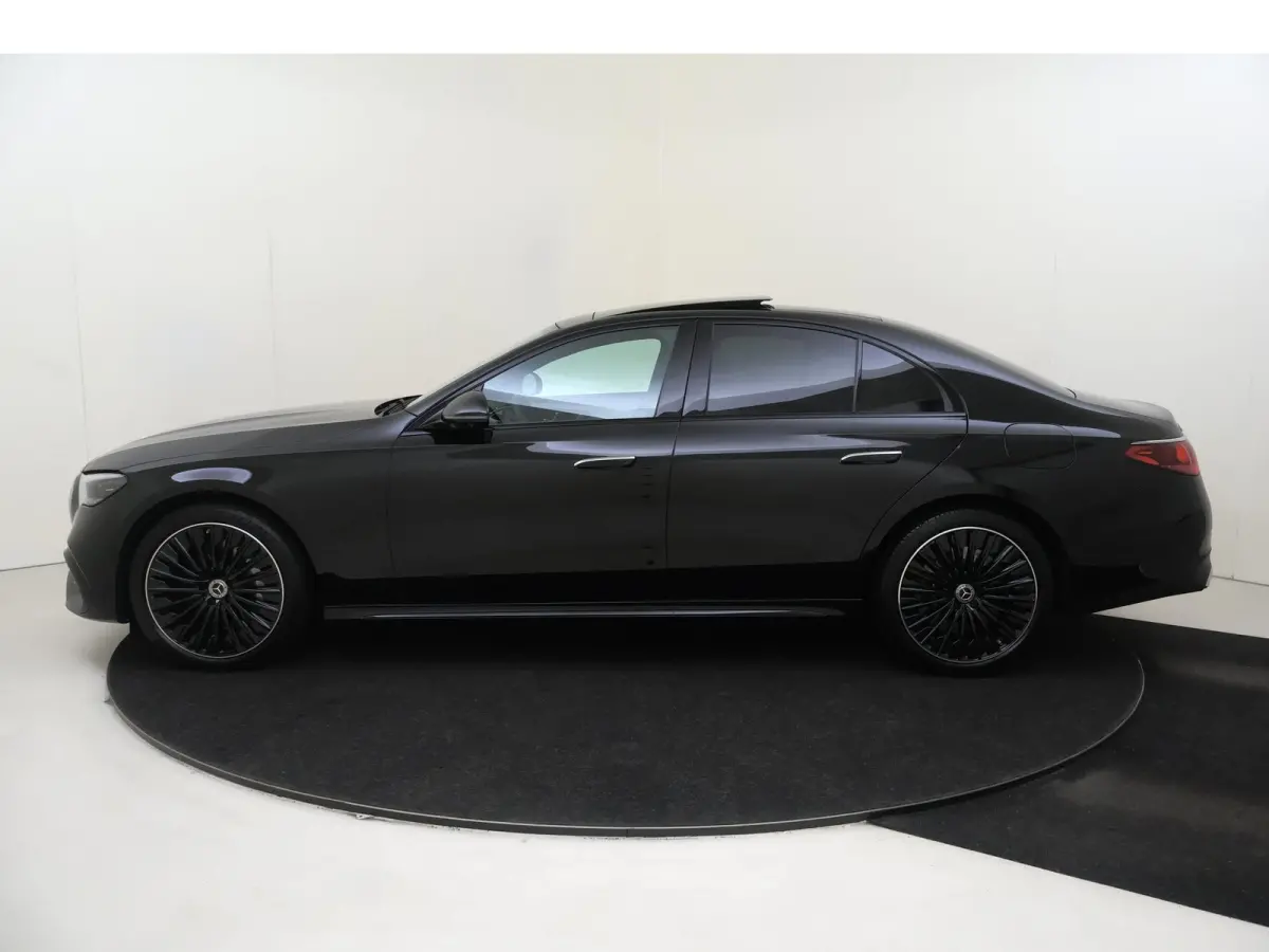 300 e AMG Line / Panoramadak/ 20 inch/ Night/ SUPERSCREEN/ Burmester 4D/ Digital Light/ Beige interieur