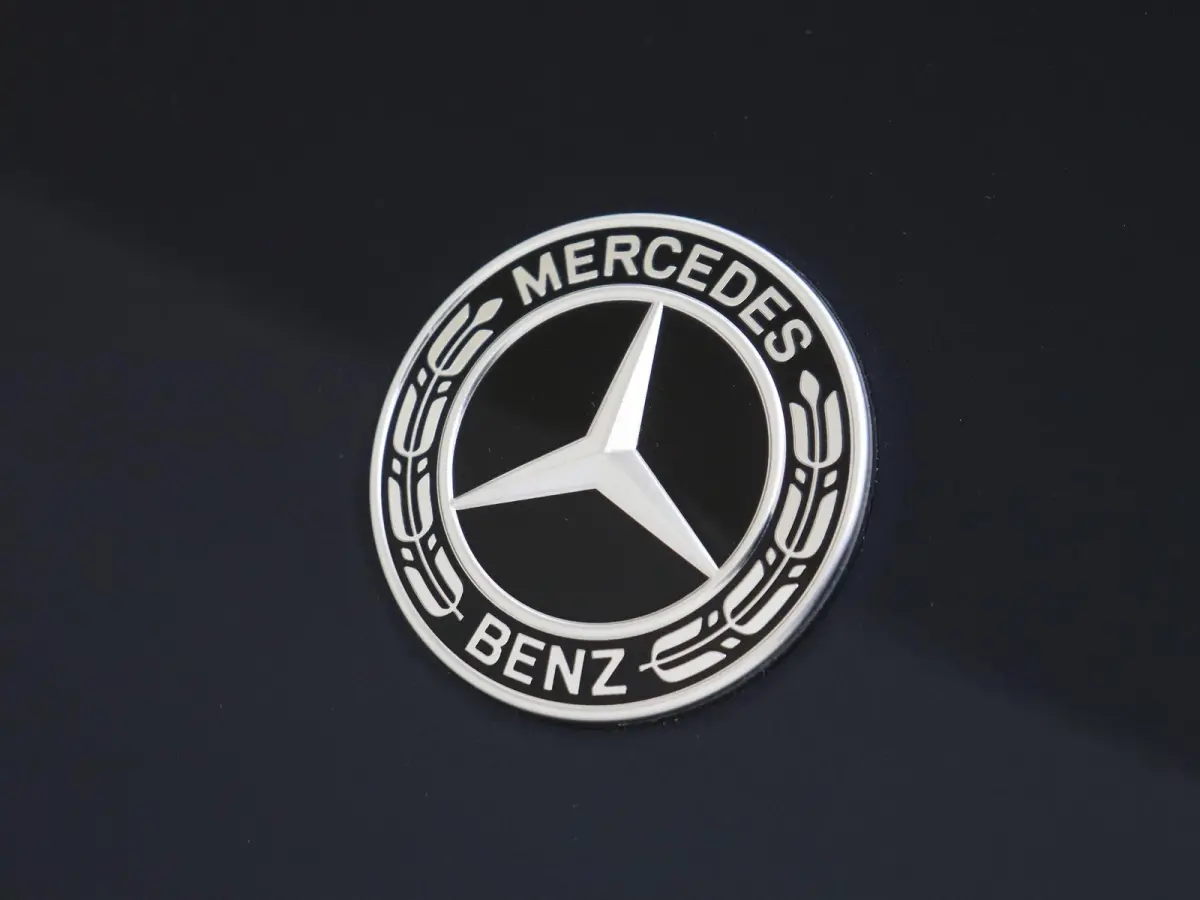 300 e AMG Line / Panoramadak/ SUPERSCREEN/ Burmester 4D/ 360 camera/ Stoelverwarming- & Ventilatie