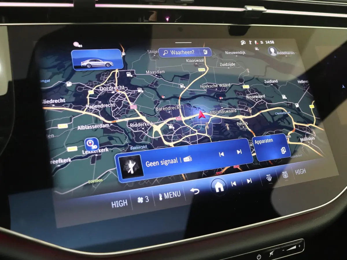 300 e AMG Line / Panoramadak/ SUPERSCREEN/ Burmester 4D/ 360 camera/ Stoelverwarming- & Ventilatie