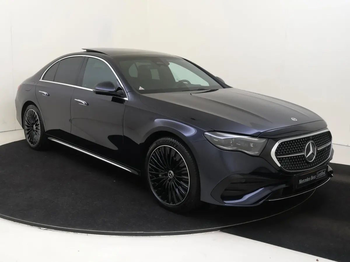 300 e AMG Line / Panoramadak/ SUPERSCREEN/ Burmester 4D/ 360 camera/ Stoelverwarming- & Ventilatie