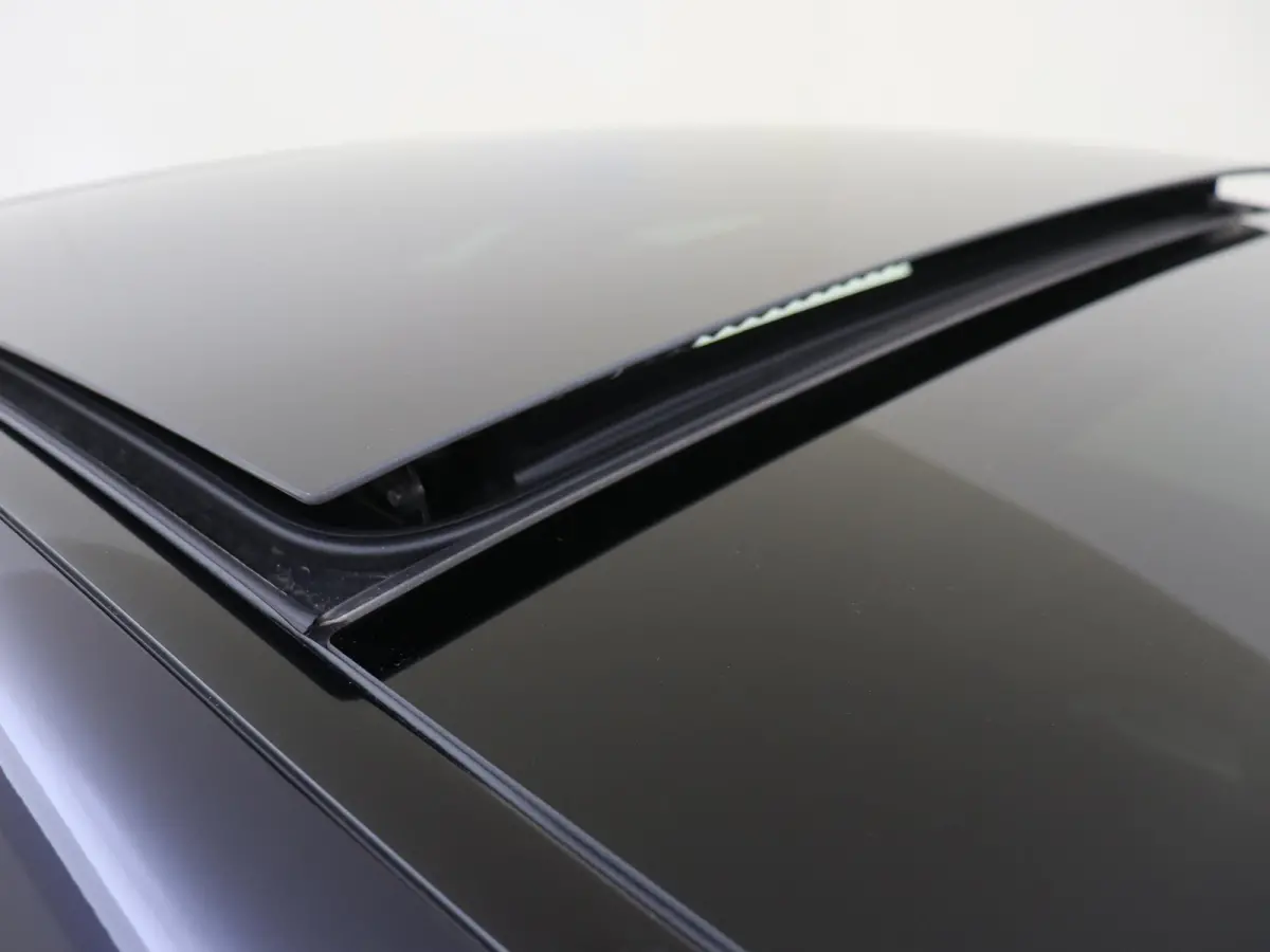300 e AMG Line / Panoramadak/ SUPERSCREEN/ Burmester 4D/ 360 camera/ Stoelverwarming- & Ventilatie