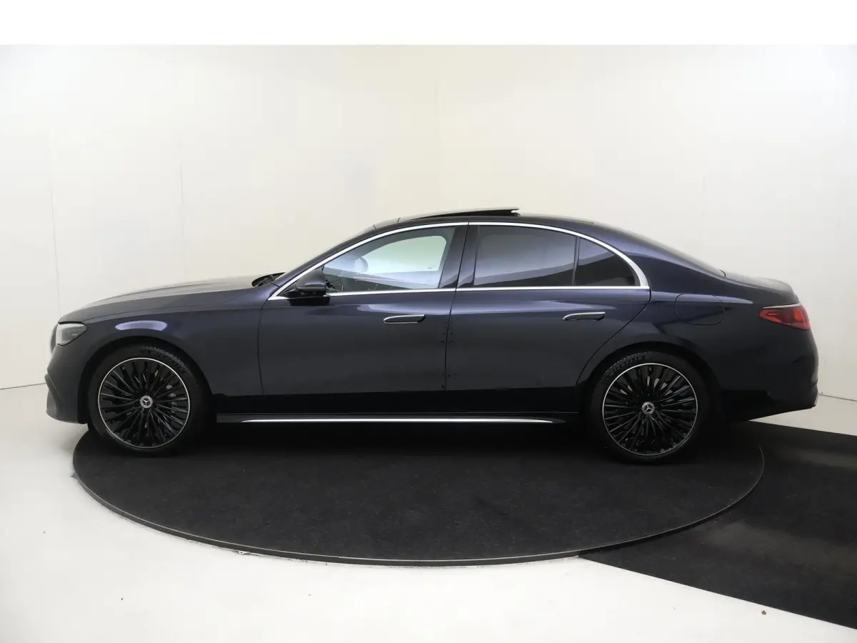 300 e AMG Line / Panoramadak/ SUPERSCREEN/ Burmester 4D/ 360 camera/ Stoelverwarming- & Ventilatie
