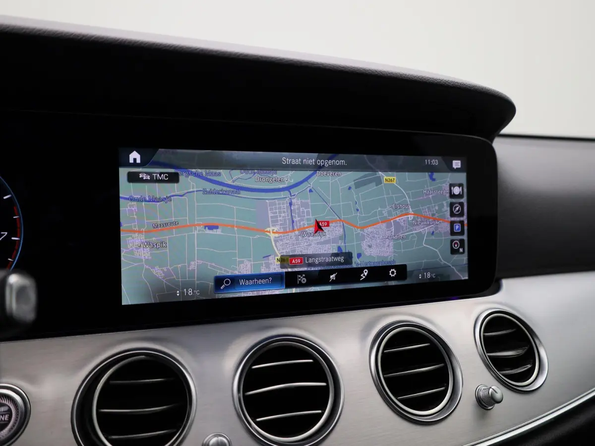 200 AMG Line | ACHTERUITRIJCAMERA | STOELVERWARMING | SFEERVERLICHTING | WIDE SCREEN | ELEKTRISCHE KOFFERKLEP | LEDER | CRUISE CONTROL | CLIMATE CONTROL |