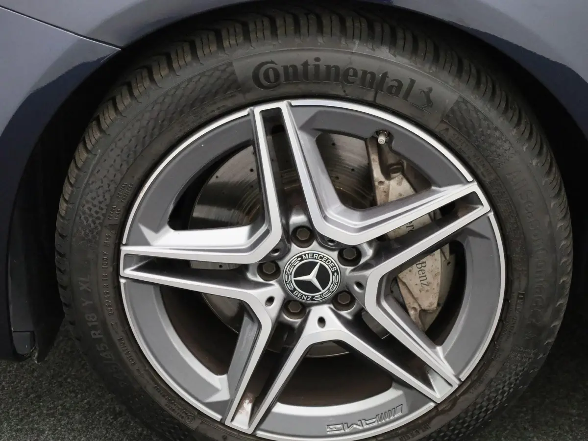 200 AMG Line | ACHTERUITRIJCAMERA | STOELVERWARMING | SFEERVERLICHTING | WIDE SCREEN | ELEKTRISCHE KOFFERKLEP | LEDER | CRUISE CONTROL | CLIMATE CONTROL |