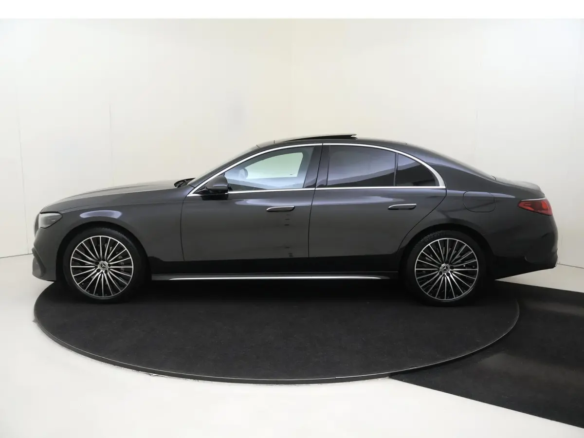 300 e Sport Edition / Panoramadak/ SUPERSCREEN/ 20 inch/ Burmester 4D/