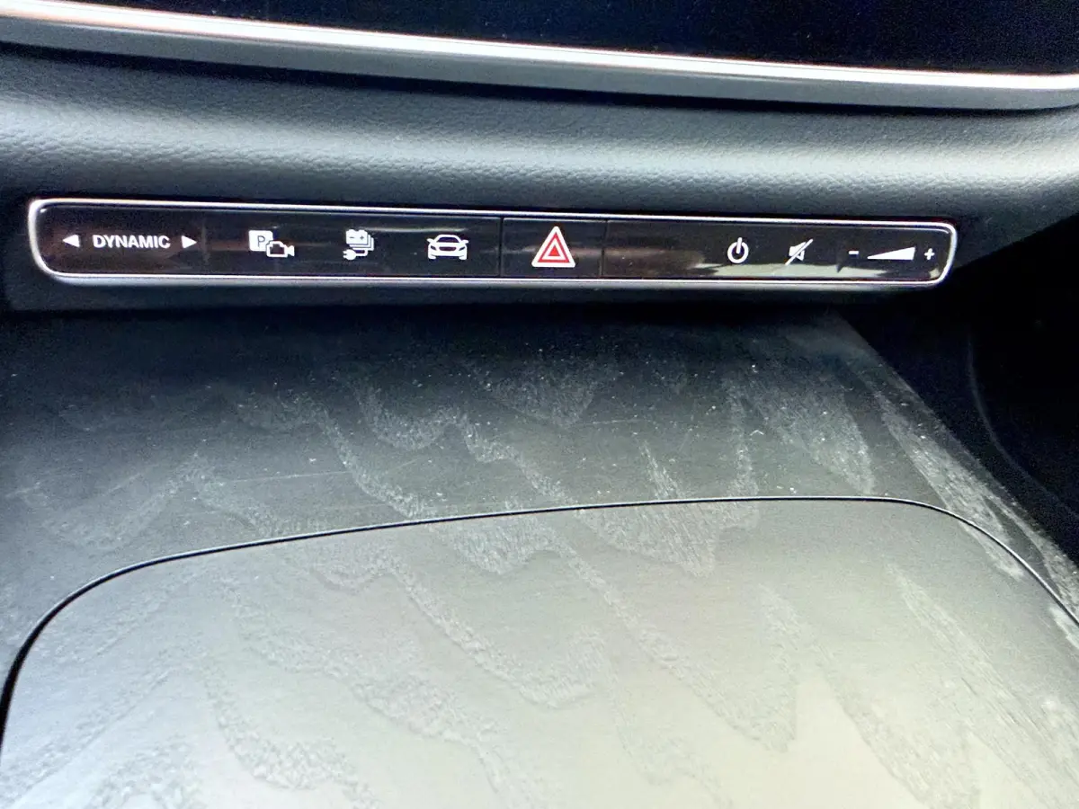 300 e Sport Edition / Panoramadak/ SUPERSCREEN/ 20 inch/ Burmester 4D/