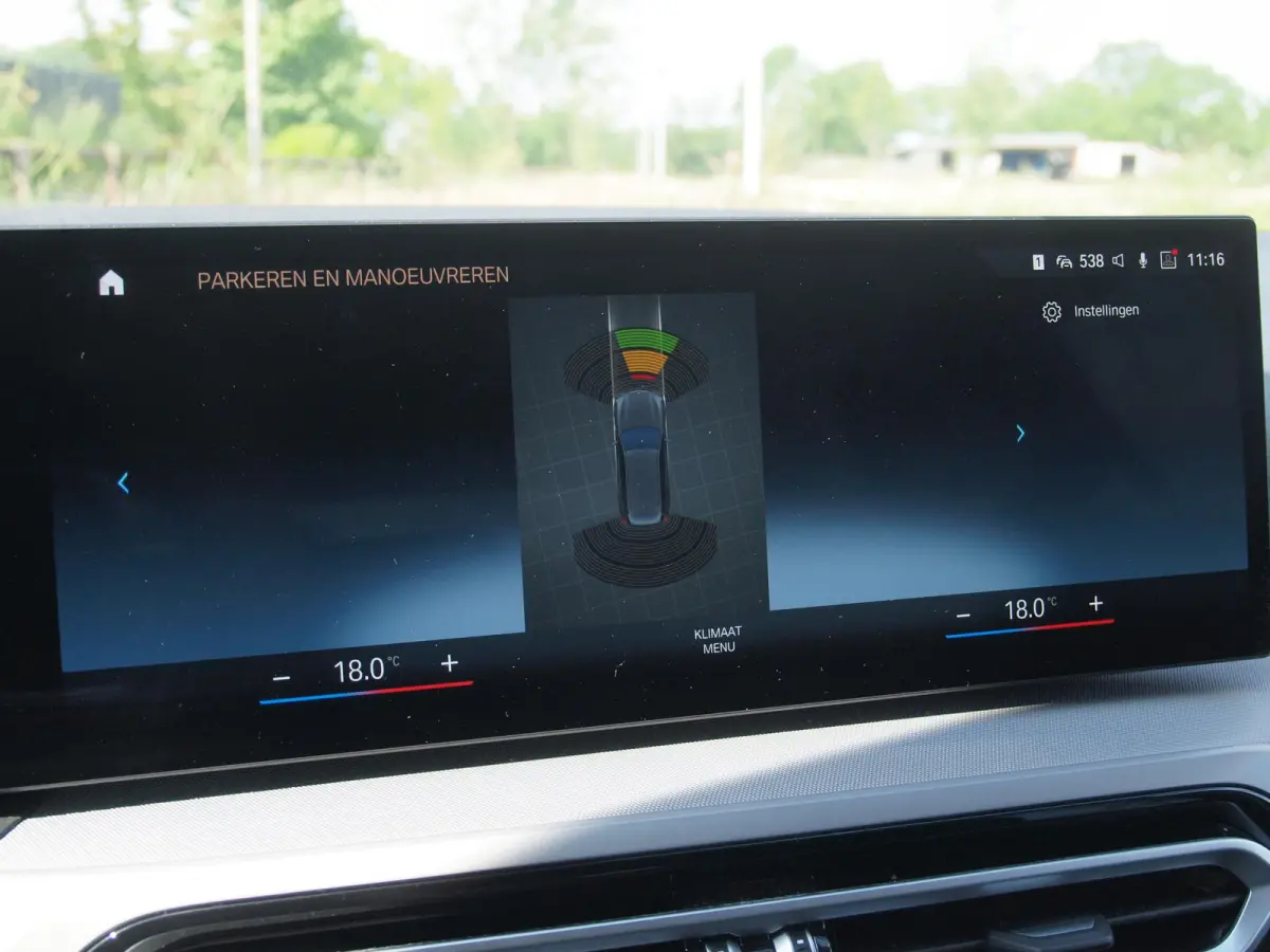 318i | Virtual Cockpit | Facelift Model | Apple Carplay | 19 Inch | NL-Auto |