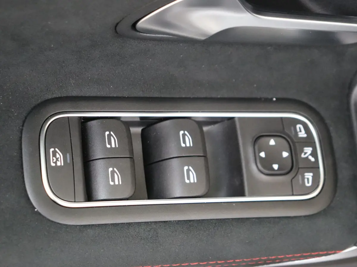 250 e Business Solution AMG / Panoramadak/ Sfeerverlichting/ Night