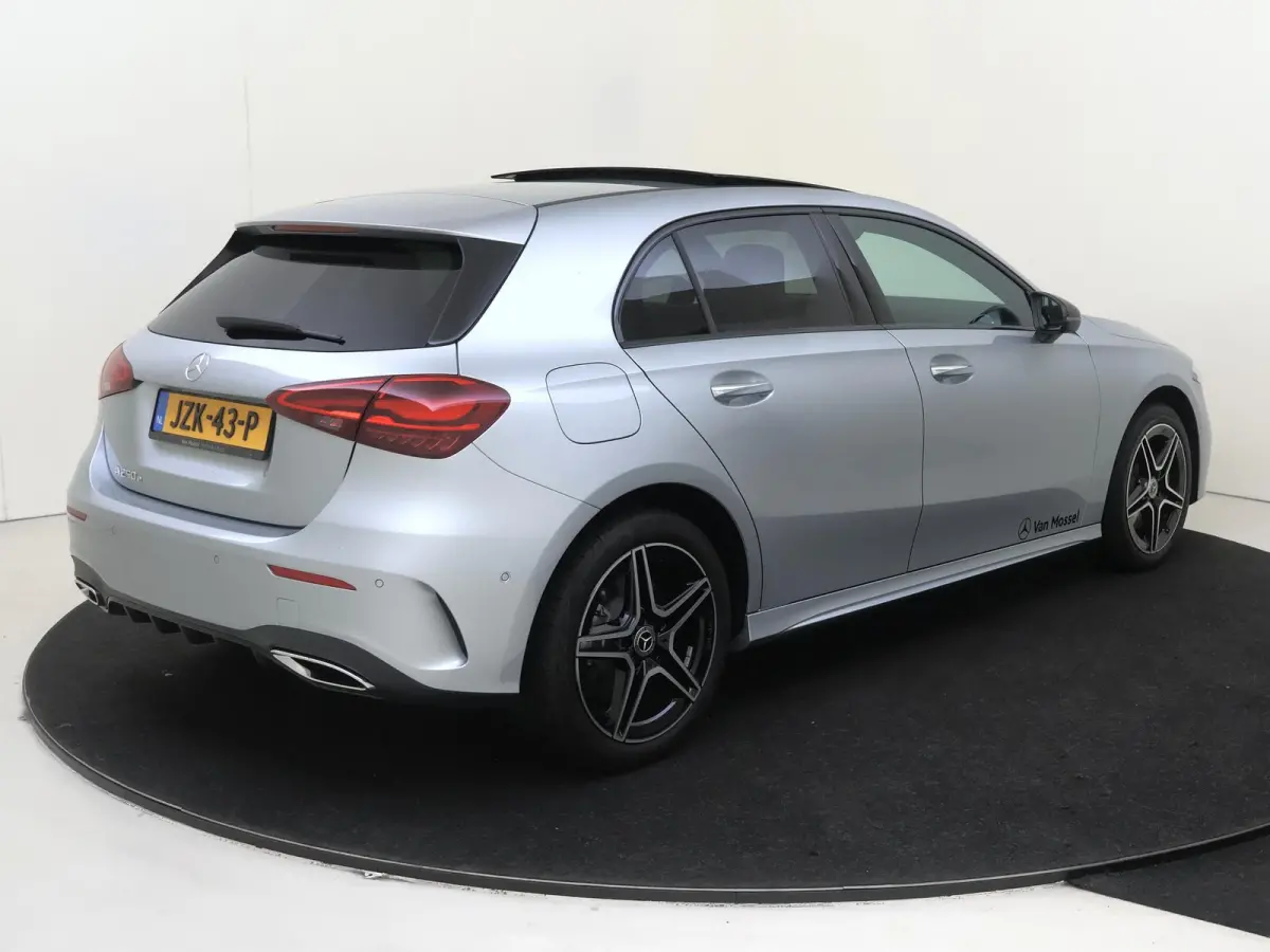 250 e Business Solution AMG / Panoramadak/ Sfeerverlichting/ Night