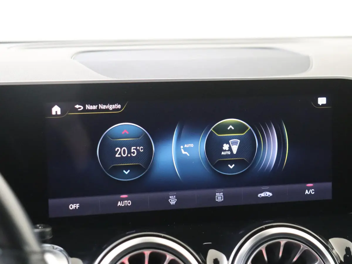 AMG 35 4MATIC Premium Plus