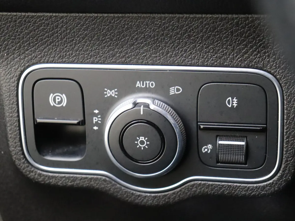 AMG 35 4MATIC Premium Plus