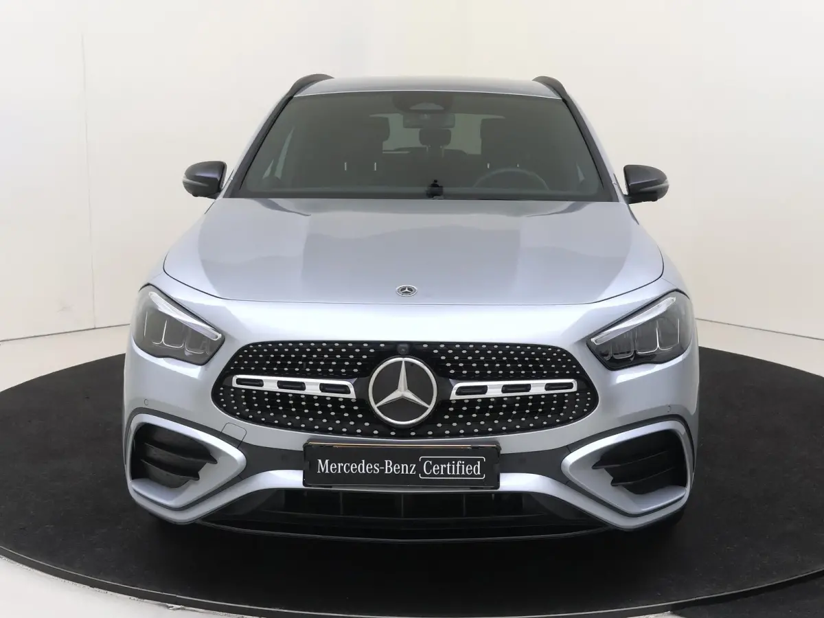 250 e AMG Line / Night pakket/ 20"/ 360 Camera/ KEYLESS GO