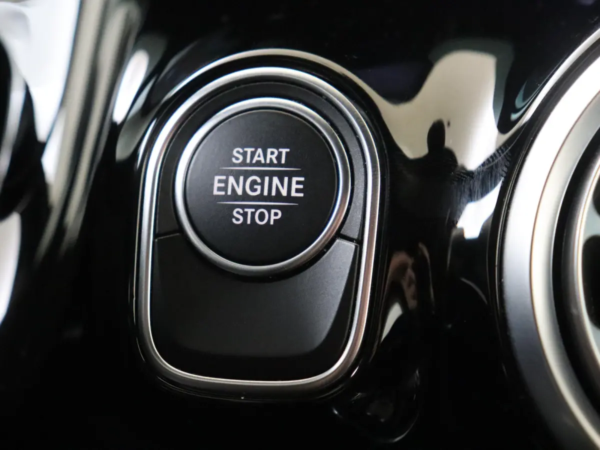 250 e AMG Line / Night pakket/ 20"/ 360 Camera/ KEYLESS GO