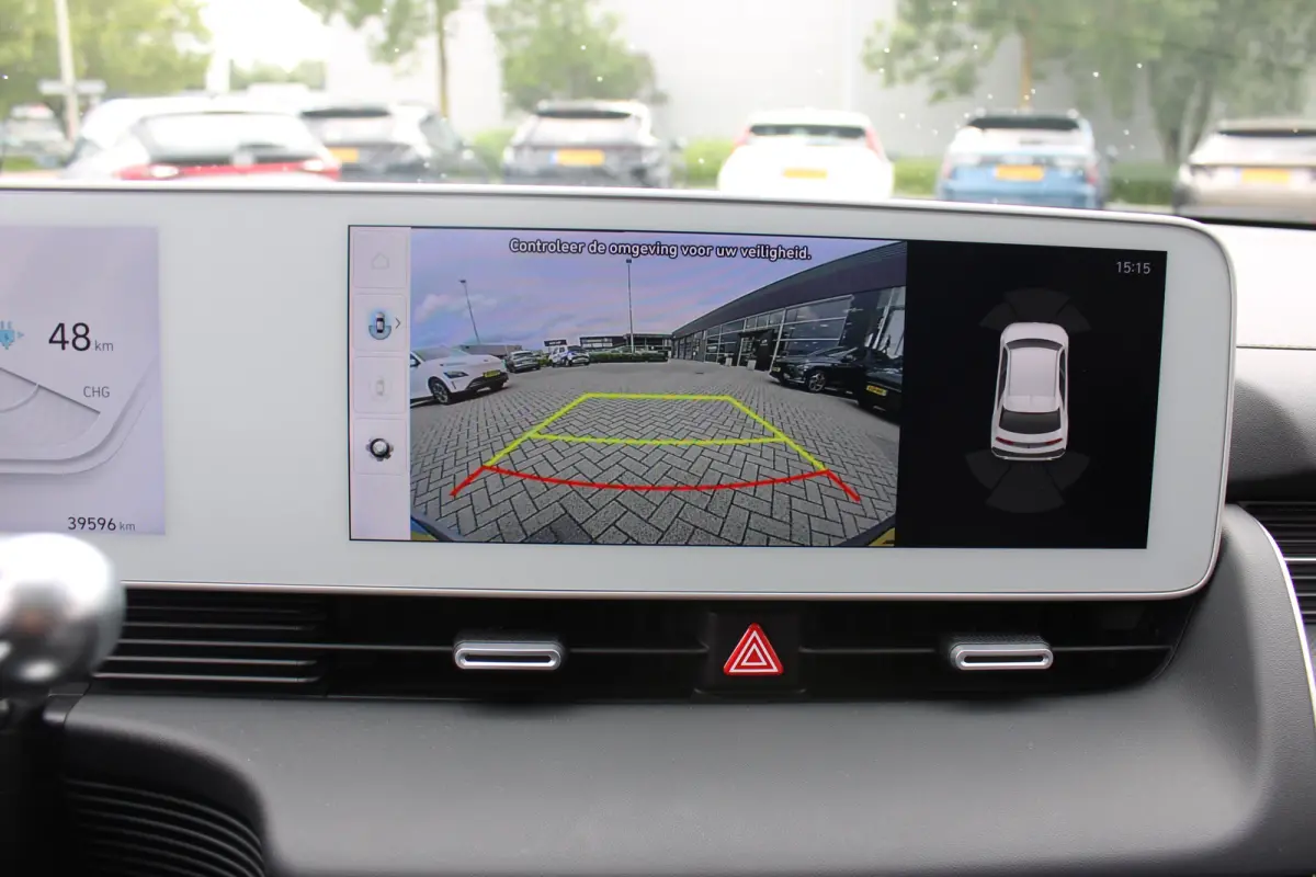 Connect 77.4 kWh | Panoramadak | | Achteruitrijcamera | Airco (automatisch) | Apple Carplay/Android Auto|telefoonintegratie premium