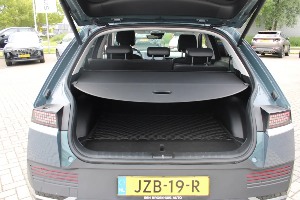 Connect 77.4 kWh | Panoramadak | | Achteruitrijcamera | Airco (automatisch) | Apple Carplay/Android Auto|telefoonintegratie premium
