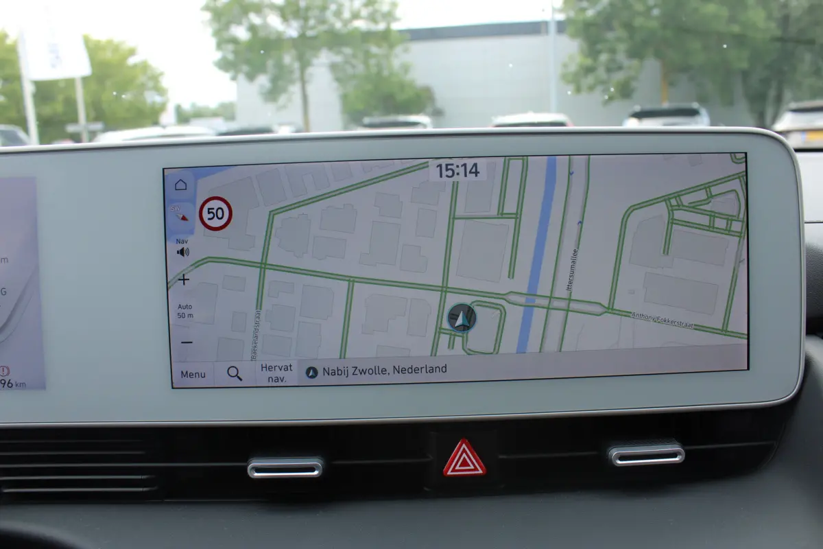 Connect 77.4 kWh | Panoramadak | | Achteruitrijcamera | Airco (automatisch) | Apple Carplay/Android Auto|telefoonintegratie premium