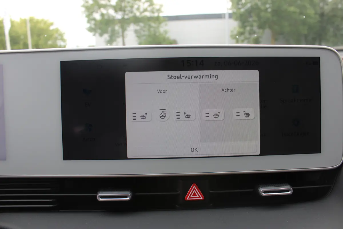 Connect 77.4 kWh | Panoramadak | | Achteruitrijcamera | Airco (automatisch) | Apple Carplay/Android Auto|telefoonintegratie premium