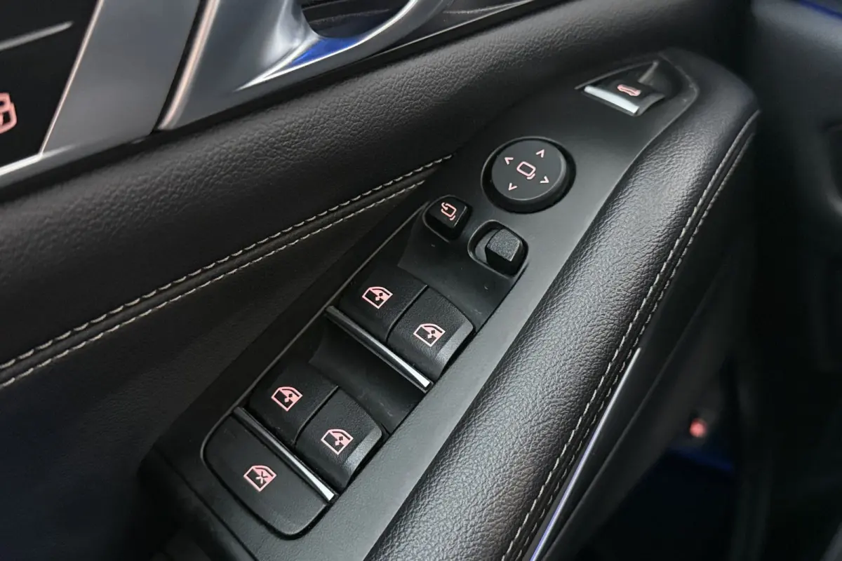 XDrive45e High Executive Memory Luchtvering Camera Privacy Glass