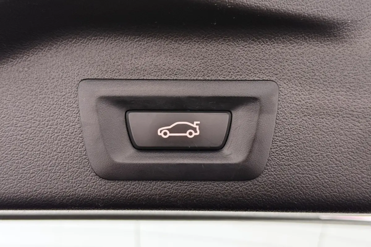 XDrive45e High Executive Memory Luchtvering Camera Privacy Glass