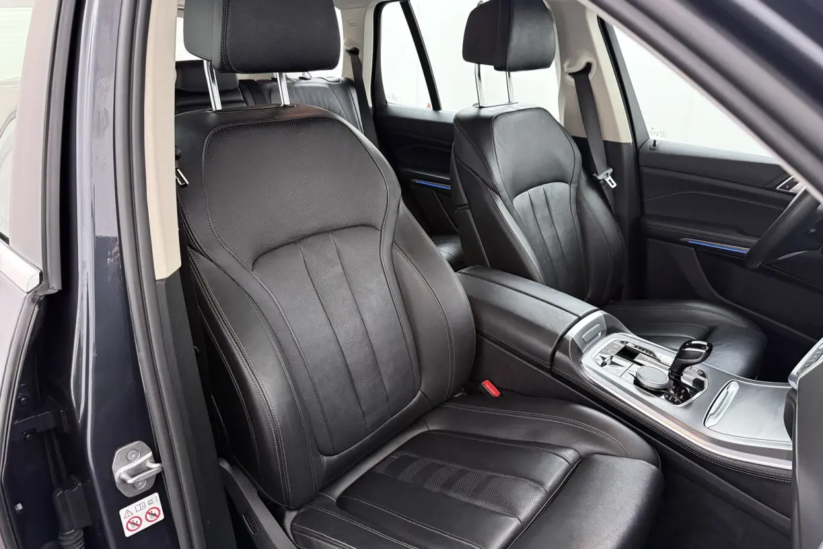 XDrive45e High Executive Memory Luchtvering Camera Privacy Glass