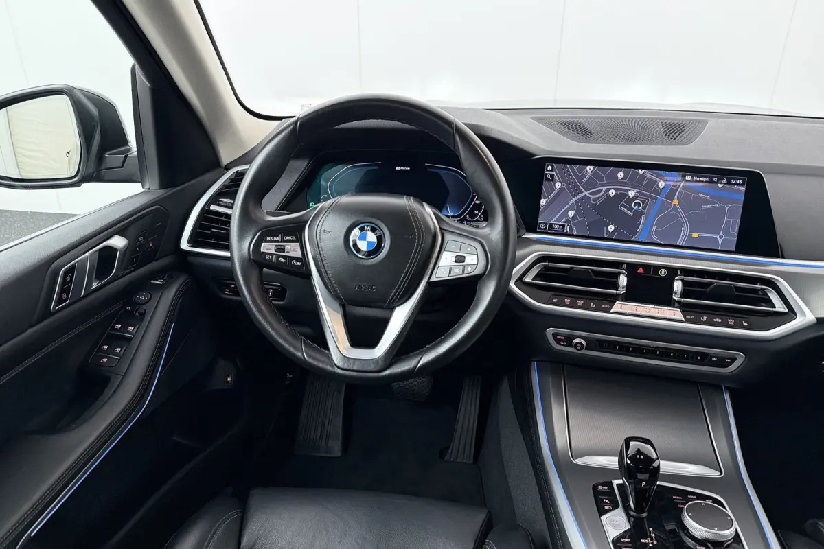 XDrive45e High Executive Memory Luchtvering Camera Privacy Glass
