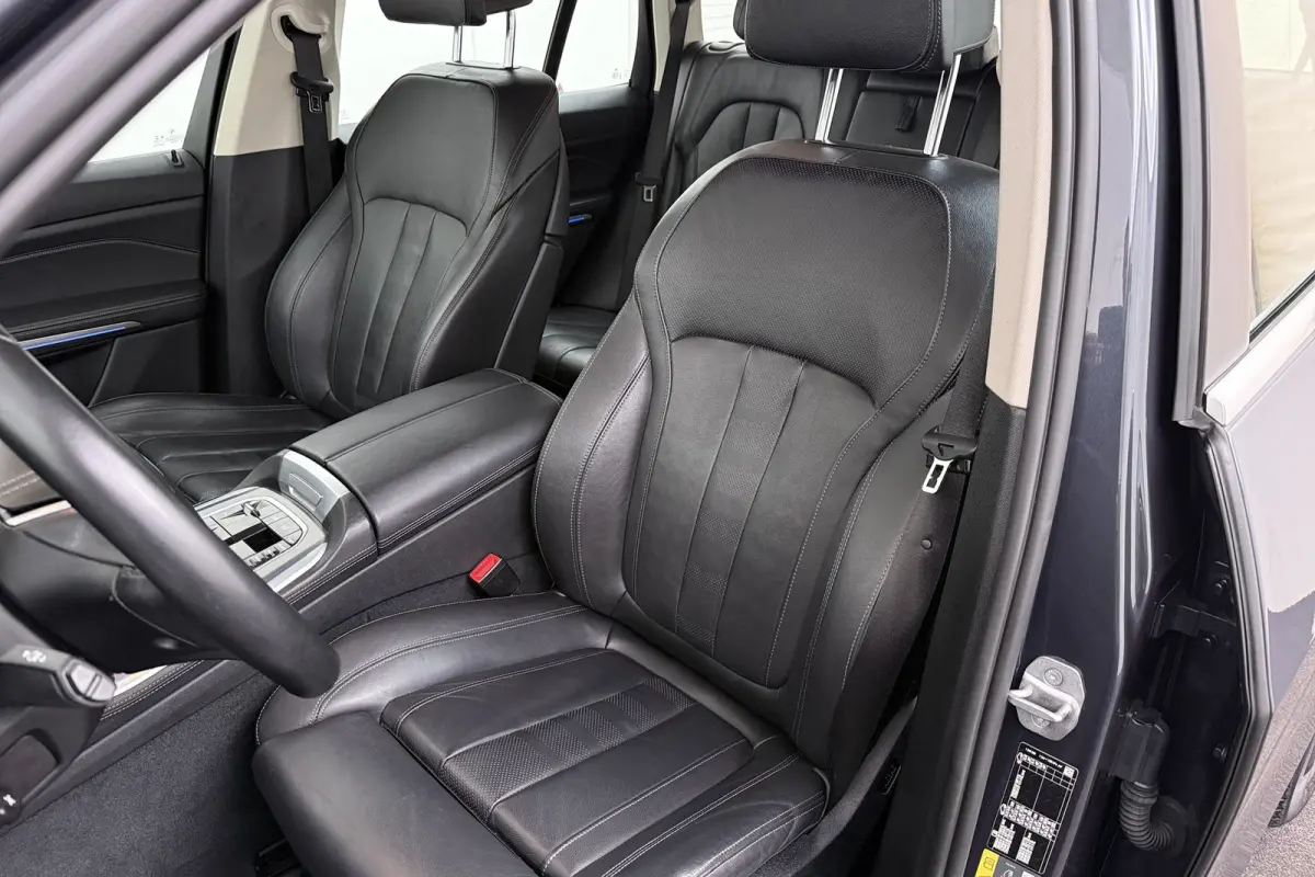 XDrive45e High Executive Memory Luchtvering Camera Privacy Glass