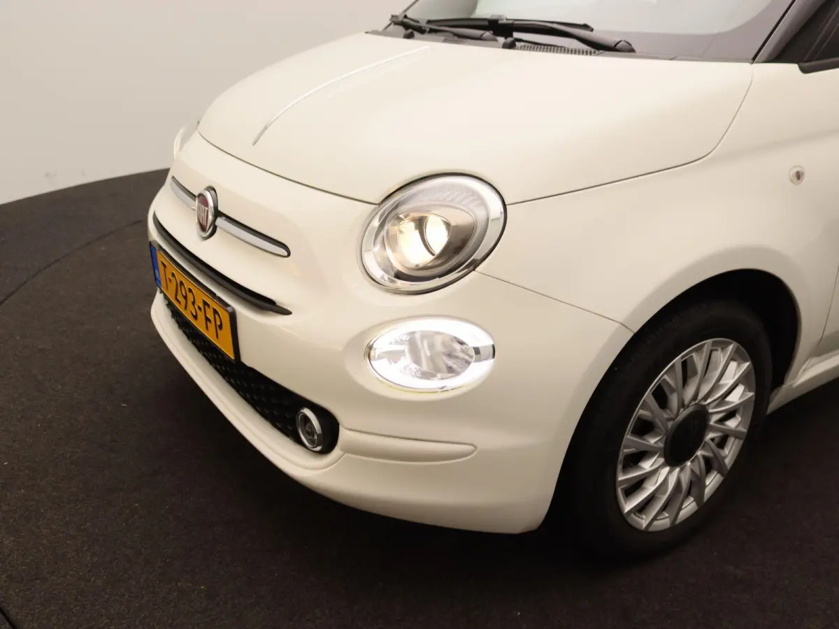 1.0 Hybrid Club | Apple Carplay/Android Auto | Cruise Control | Lichtmetalen Velgen | Airconditioning |