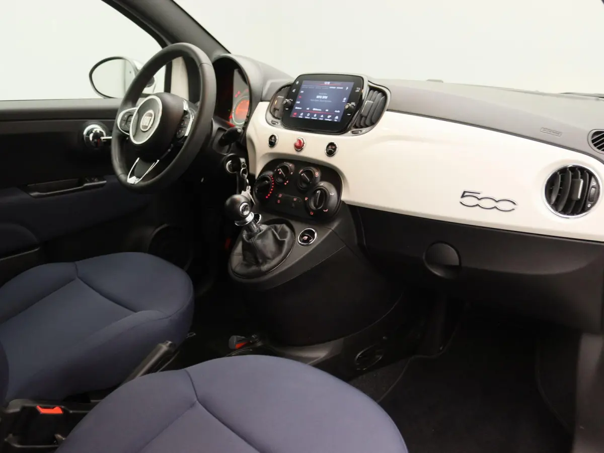 1.0 Hybrid Club | Apple Carplay/Android Auto | Cruise Control | Lichtmetalen Velgen | Airconditioning |