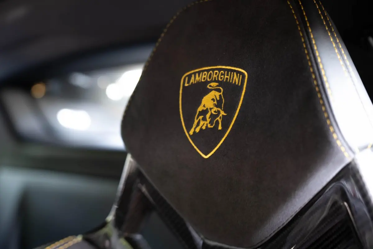 5.2 V10 LP610-4 | Keramisch | Lift | Carbon Seats | Camera