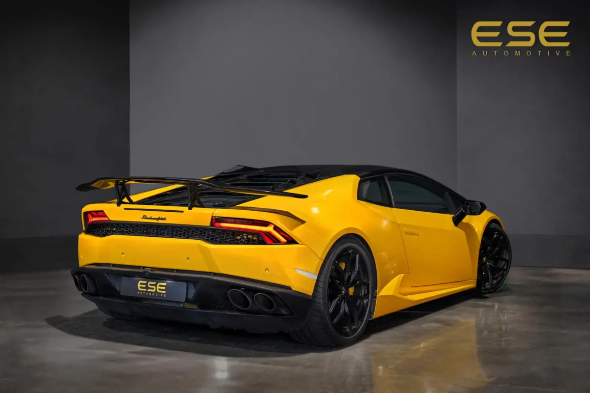 5.2 V10 LP610-4 | Keramisch | Lift | Carbon Seats | Camera