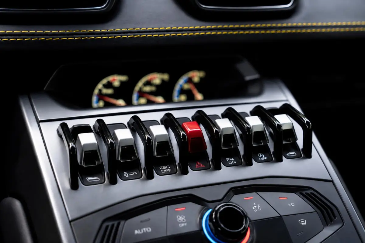 5.2 V10 LP610-4 | Keramisch | Lift | Carbon Seats | Camera