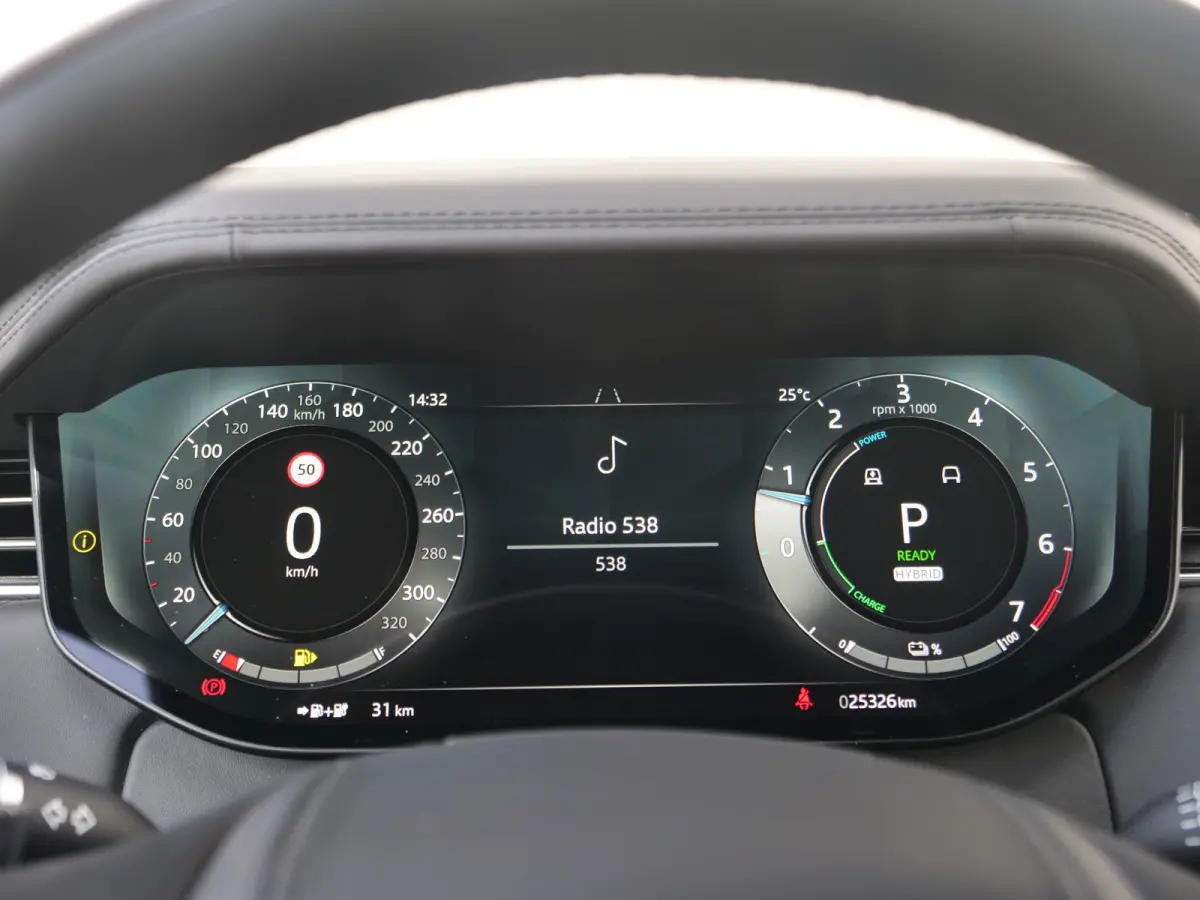 3.0 P550e Autobiography | head-up | panorama | massage..