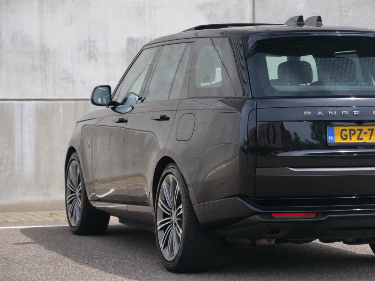 3.0 P550e Autobiography | head-up | panorama | massage..
