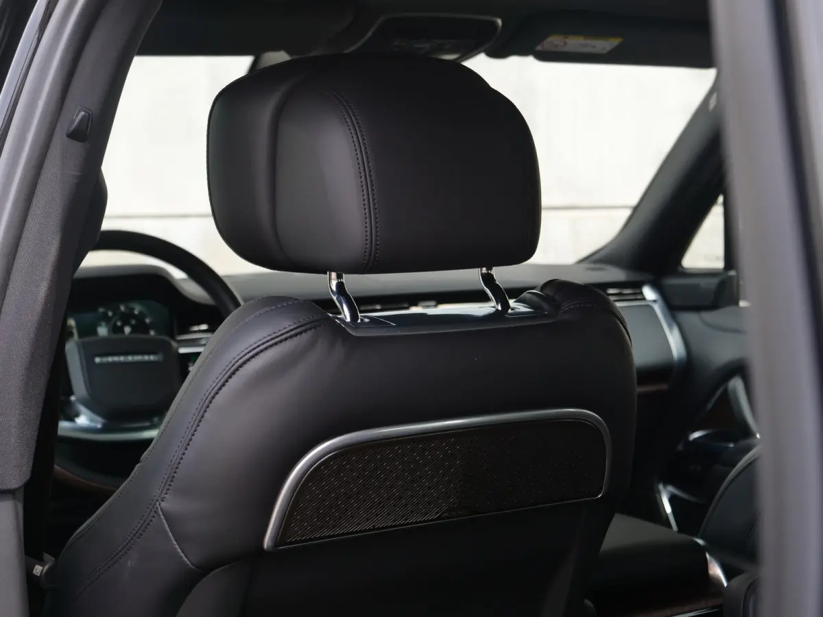 3.0 P550e Autobiography | head-up | panorama | massage..