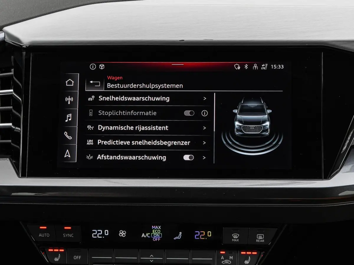 40 Launch edition S Competition 77 kWh | Trekhaak | HUD | Warmtepomp | ACC | Matrix LED | Leder | Keyless | Camera | Sonos audio | 20" | Dealeronderhouden