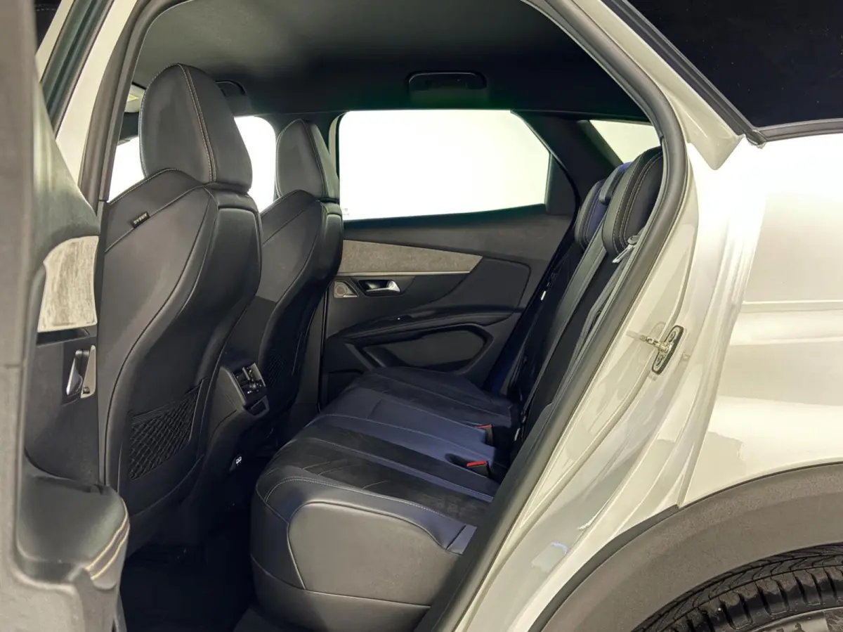 1.6 PHEV HYbrid 225 GT|Black Pack|Memory|360|FOCAL|Carplay|Navi|PDC|ACC|Side assist|Lane Assist|