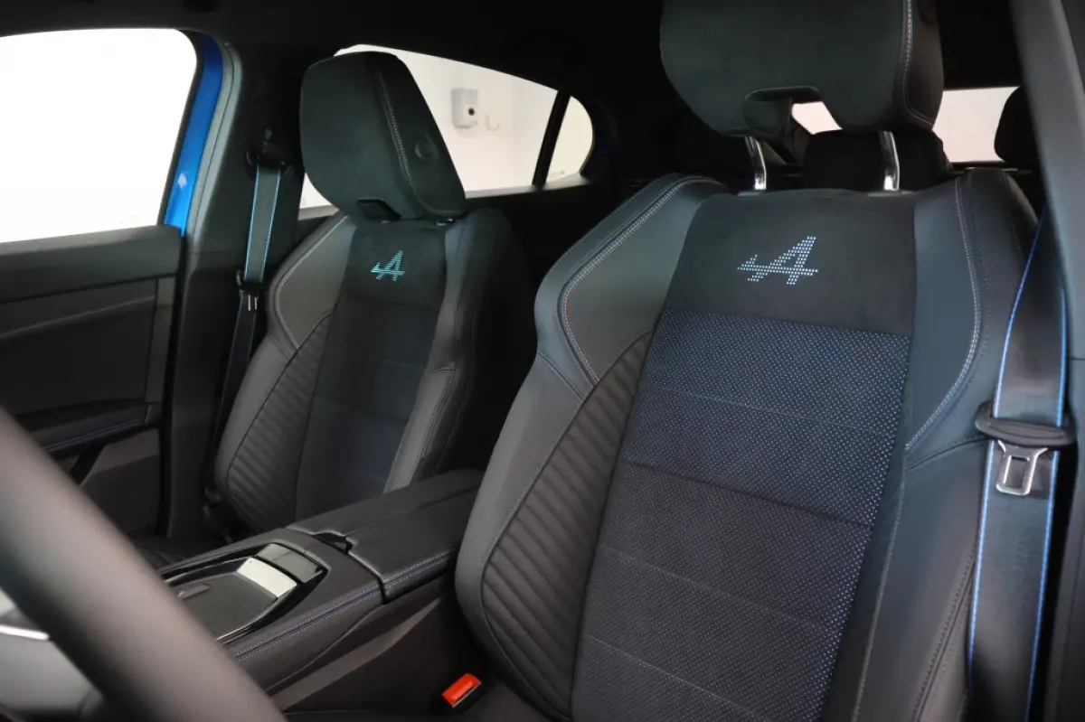 1.2 E-Tech full hybrid 200 espirit Alpine | BOMVOL!